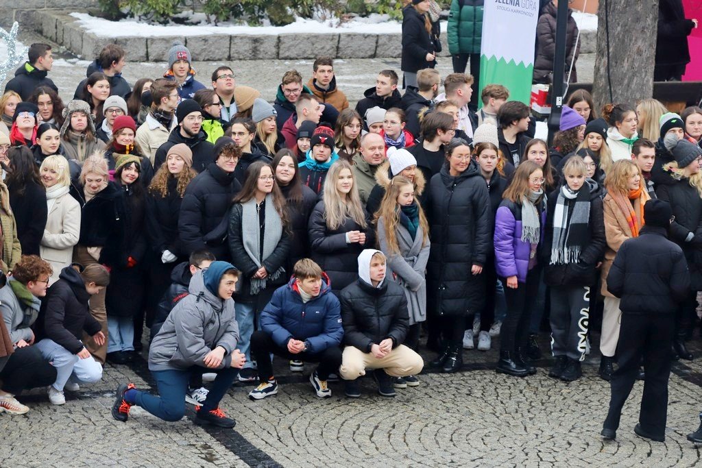 iv-jeleniogorski-polonez-maturzystow-112539