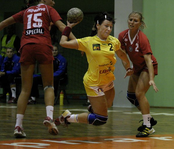 dziewczyny-pokazay-charakter-11260