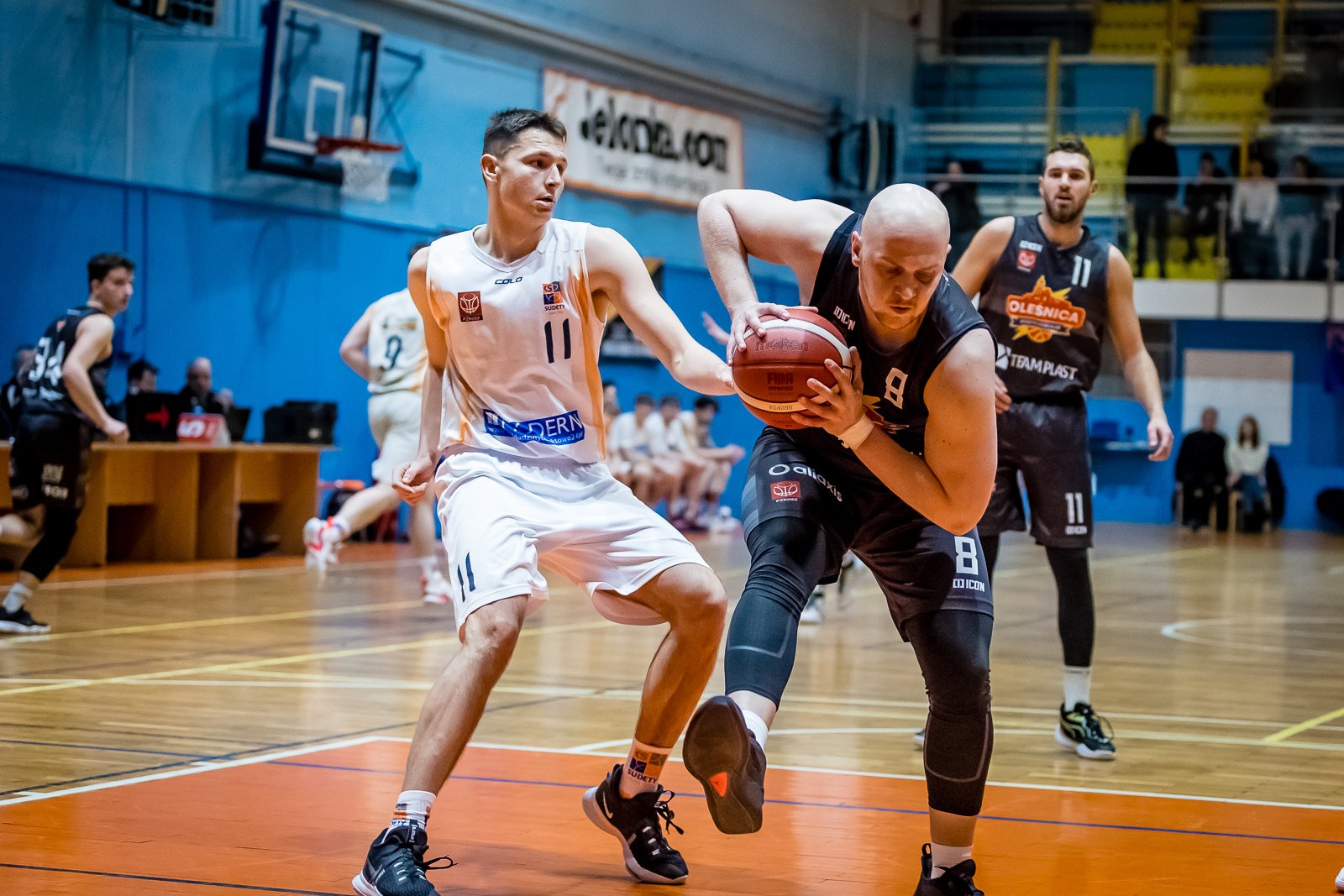 kapitalny-mecz-ostrowskiego-112607