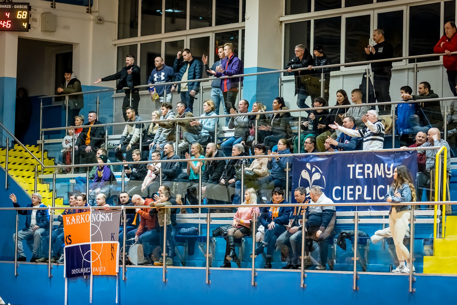 kapitalny-mecz-ostrowskiego-112607