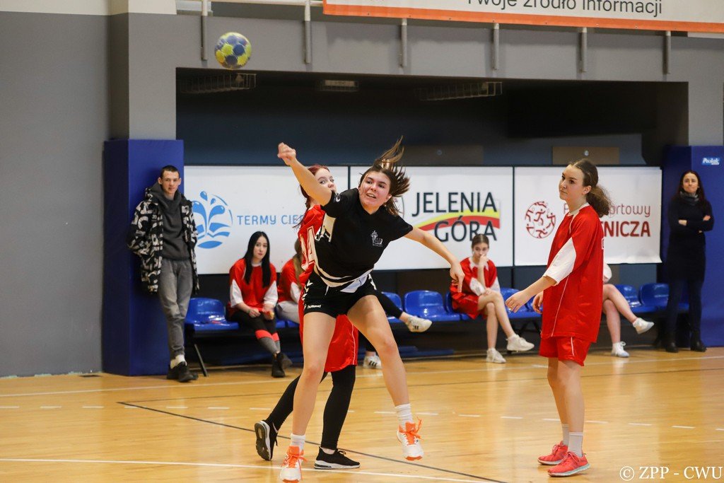 handballowe-zmagania-w-ramach-licealiady-112850