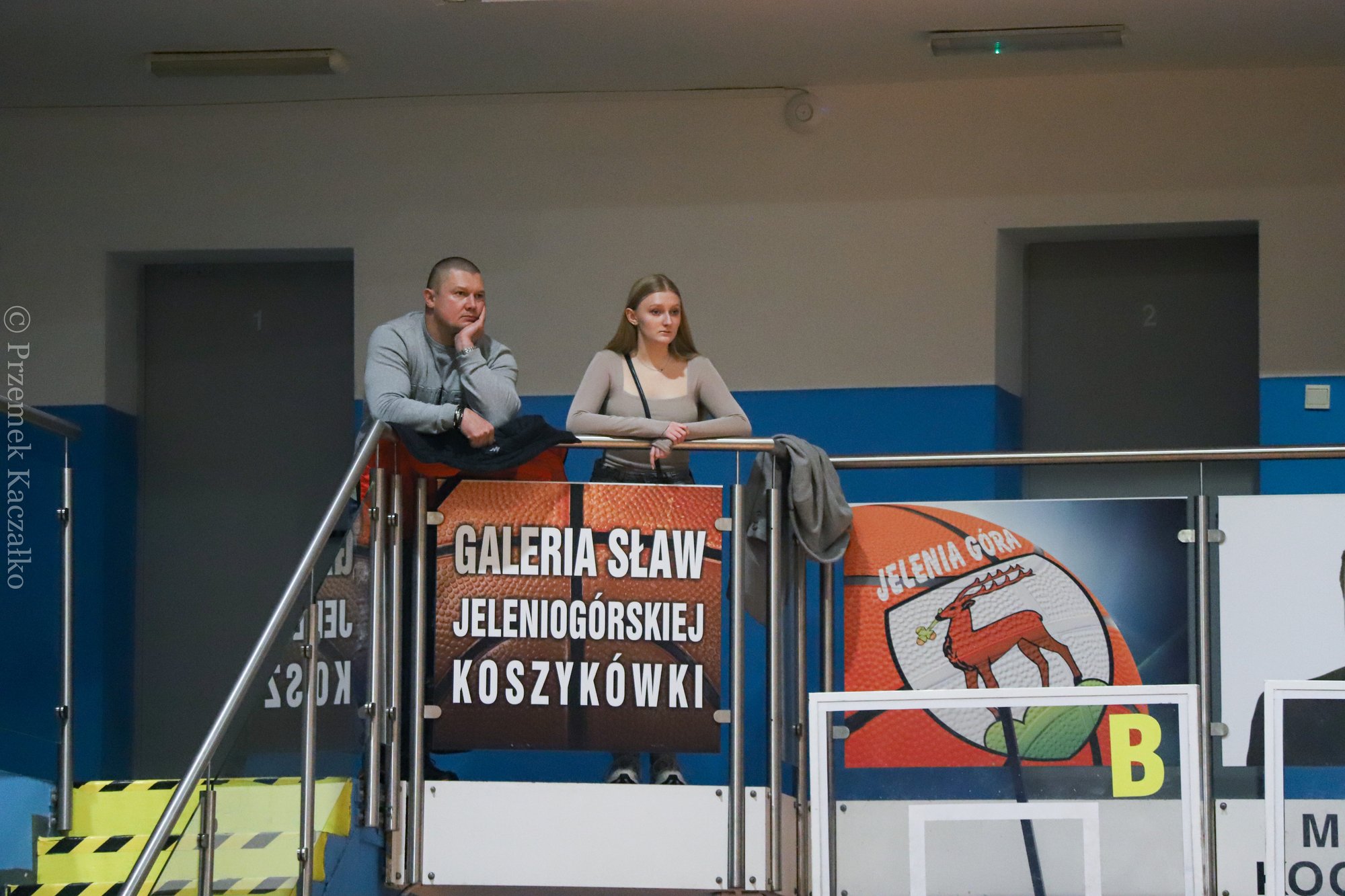 rewanz-druzyny-niesobskiego-112975