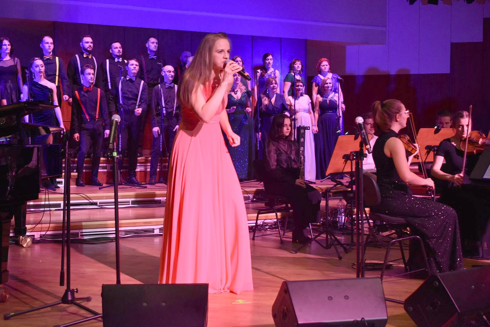 dawne-przeboje-po-nowemu-w-filharmonii-112979
