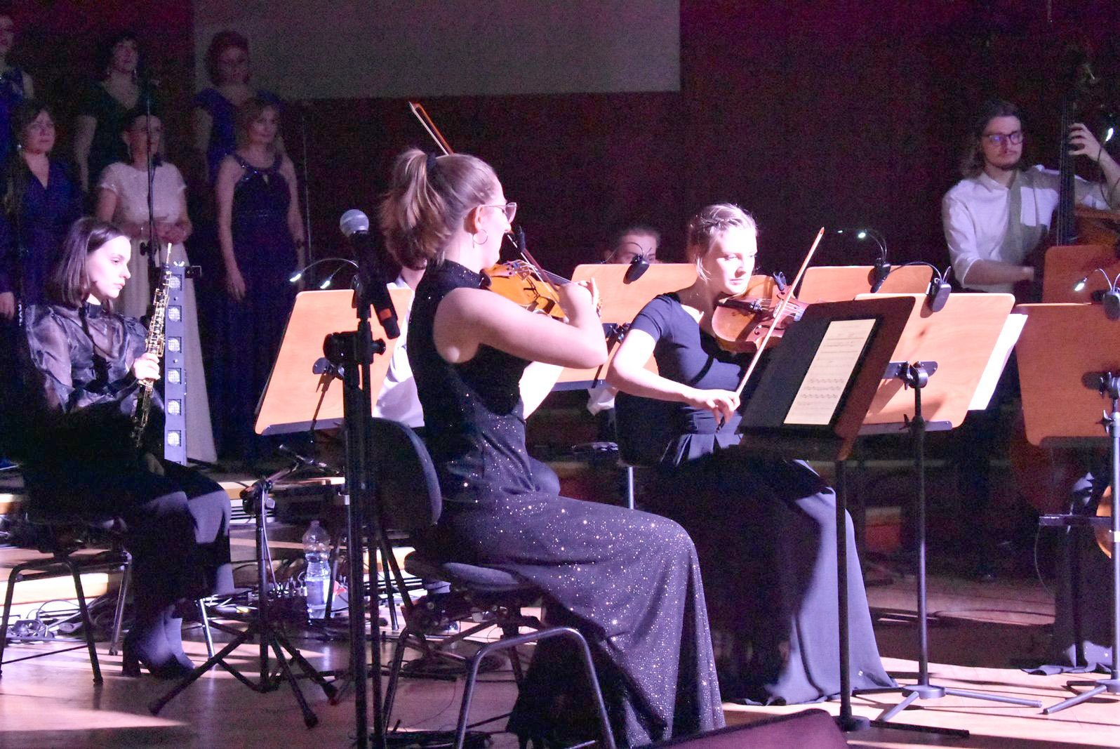dawne-przeboje-po-nowemu-w-filharmonii-112979