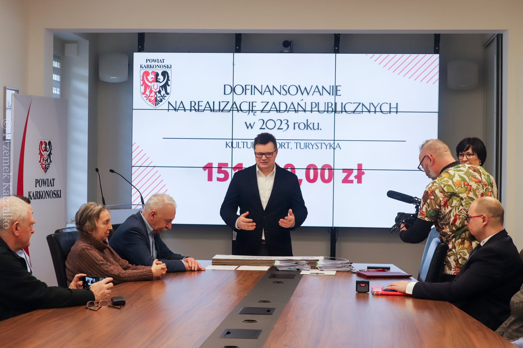 powiat-wspiera-finansowo-organizacje-pozarzadowe-113079