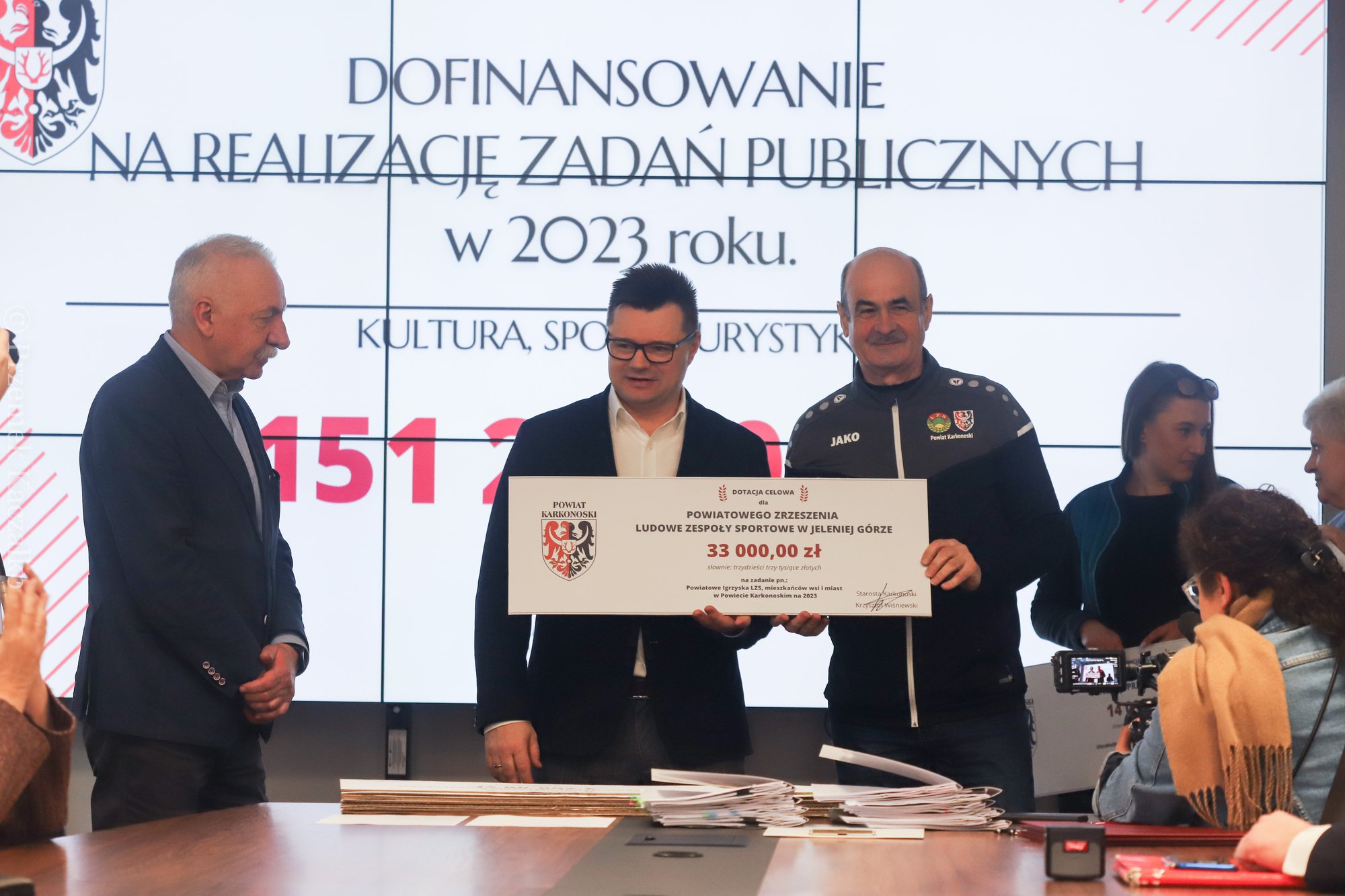 powiat-wspiera-finansowo-organizacje-pozarzadowe-113079
