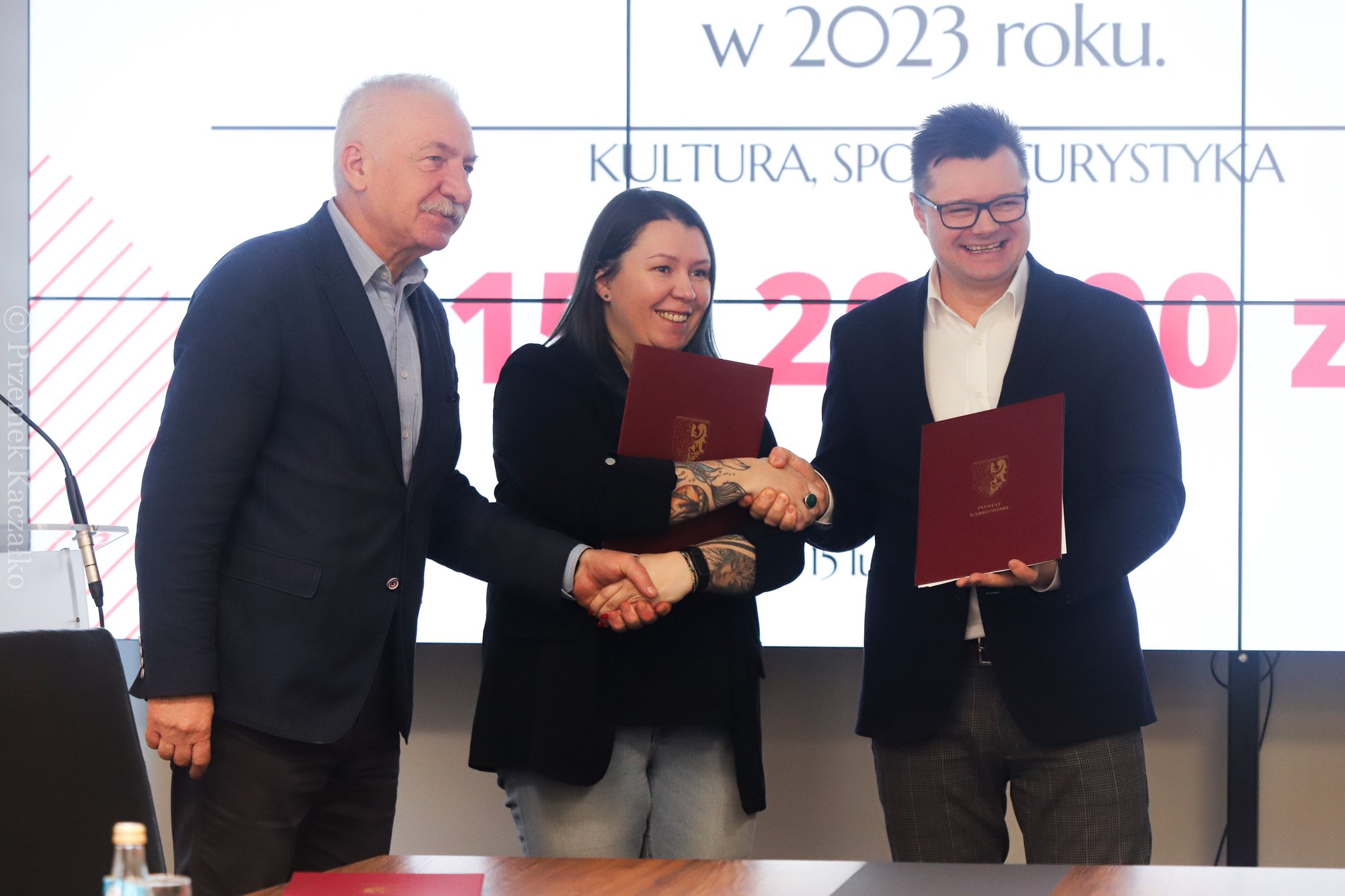 fundacja-autika-i-powiat-karkonoski-acza-siy-113080