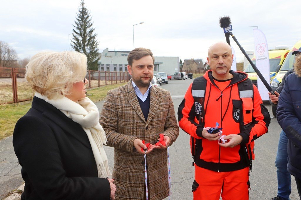 5-nowych-ambulansow-dla-pogotowia-ratunkowego-113166