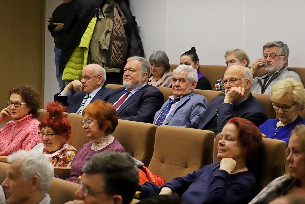 prof-andrzej-mencwel-o-powiesci-z-zycia-113197