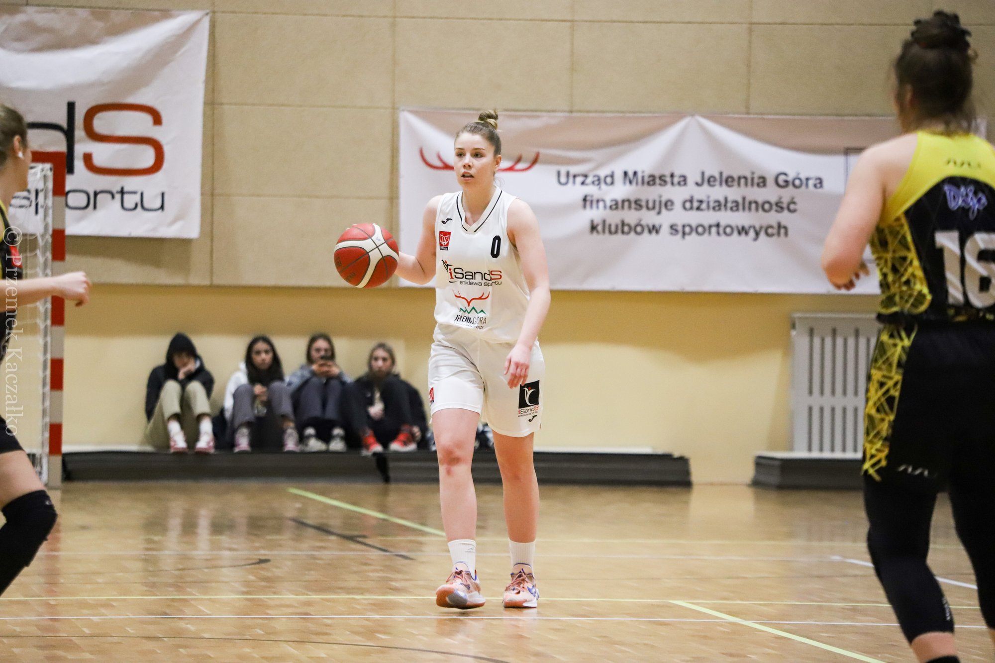 wichos-pewny-awansu-do-playoff-113302