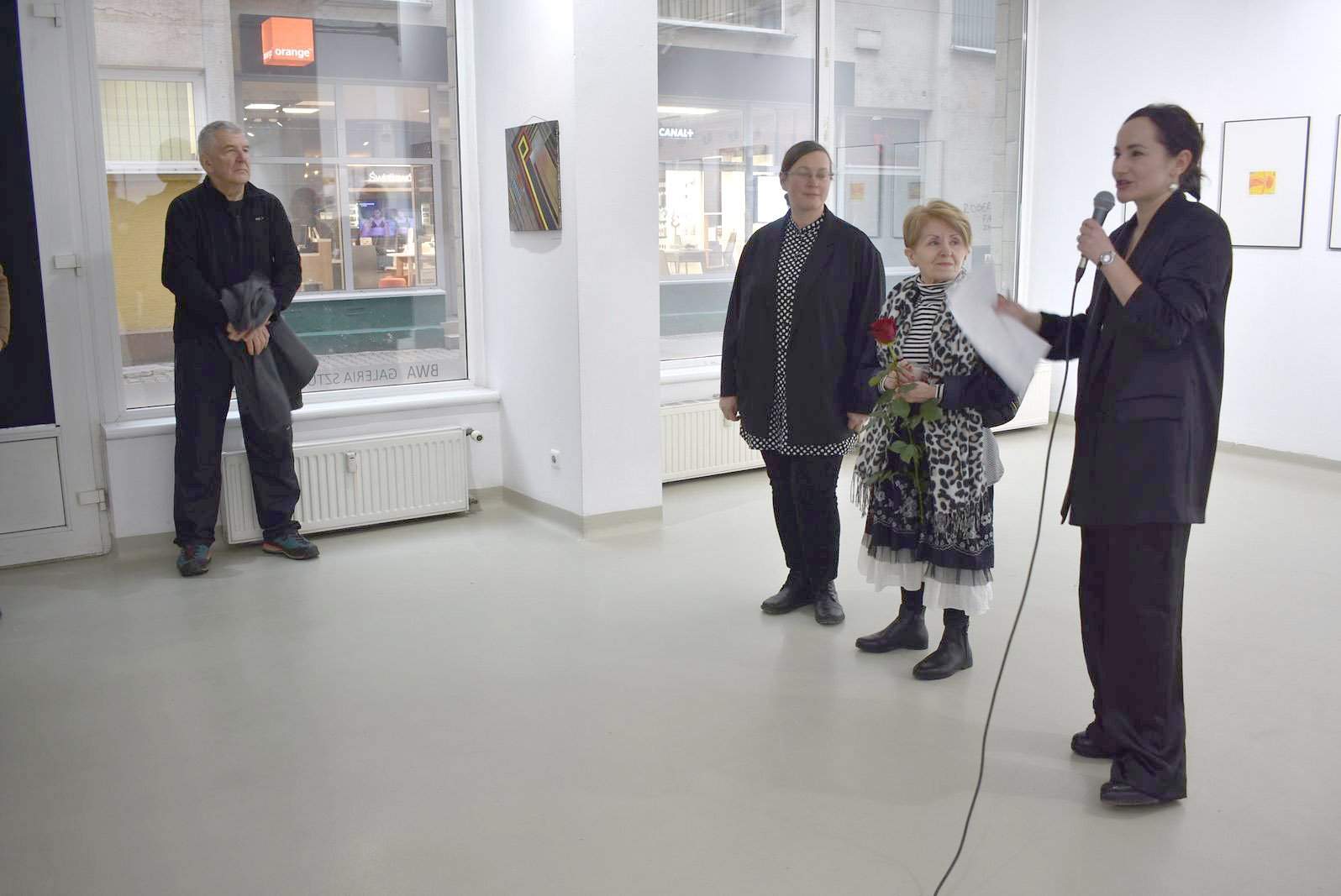 wernisaz-wystawy-krystyny-matusiak-w-galerii-bwa-113458