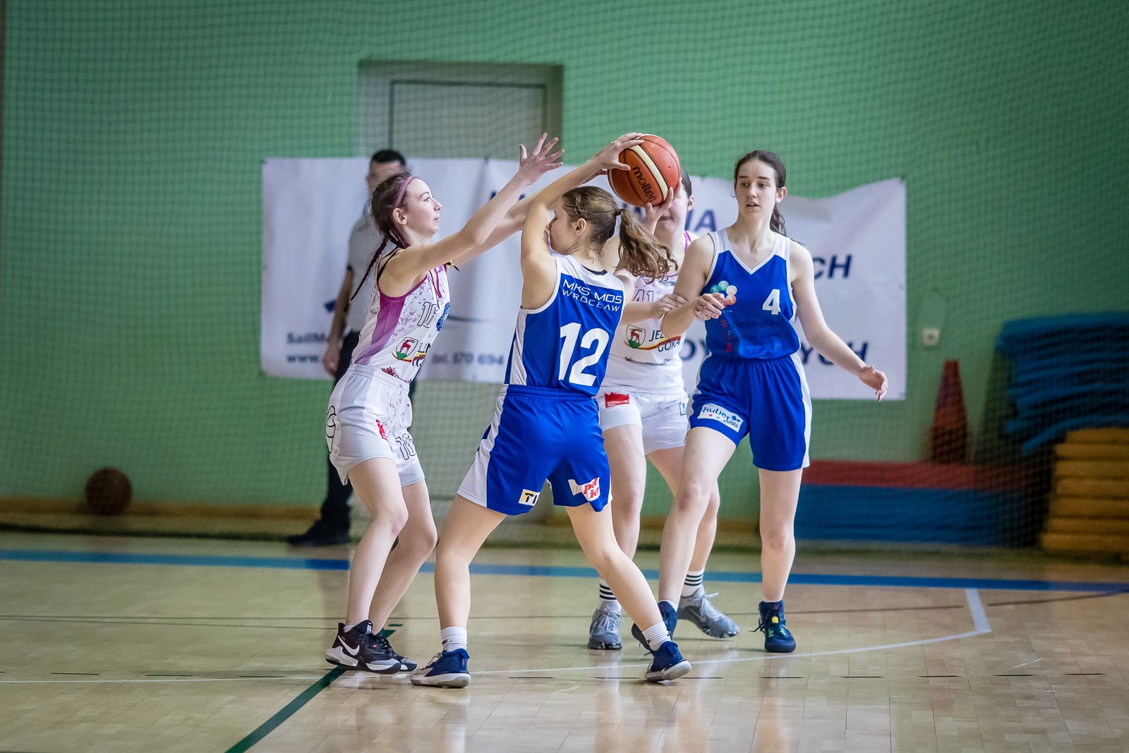 spartakus-walczy-w-barazach-113489
