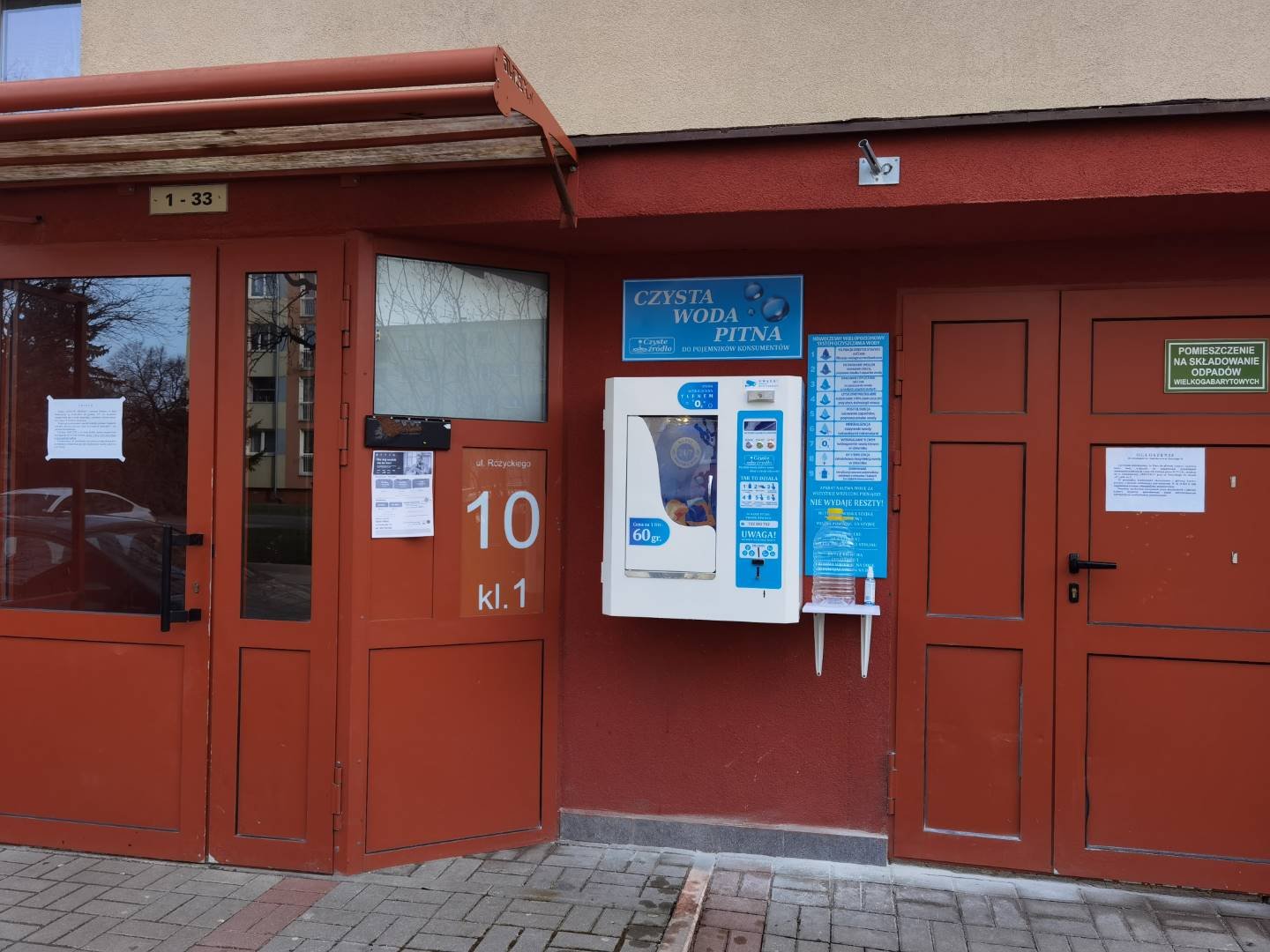 na-zaborzu-jest-urzadzenie-do-oczyszczania-wody-113611