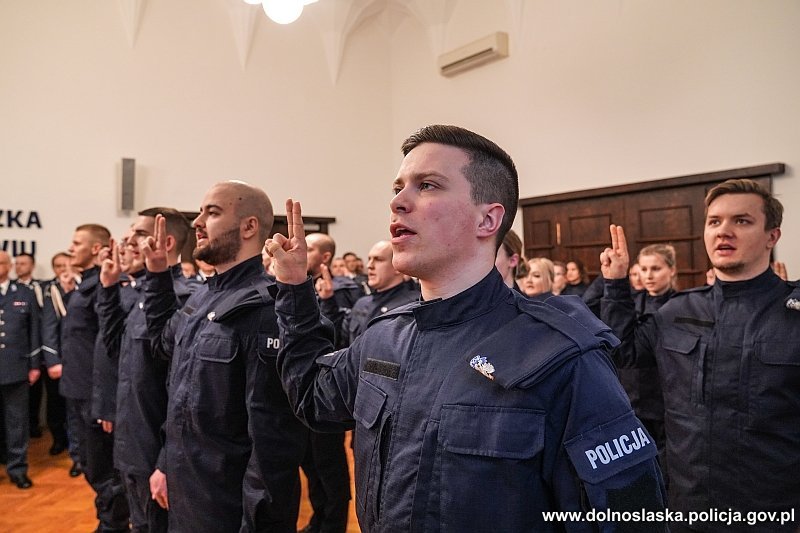 slubowanie-nowych-policjantow-113661