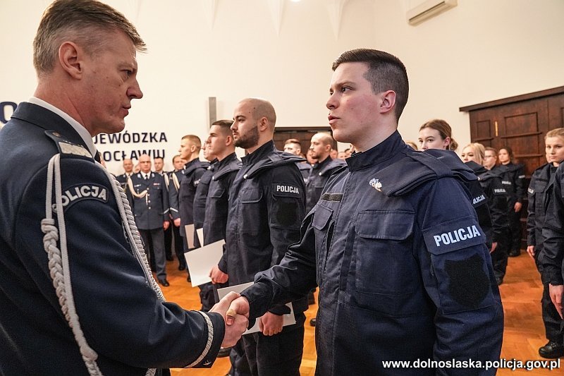 slubowanie-nowych-policjantow-113661
