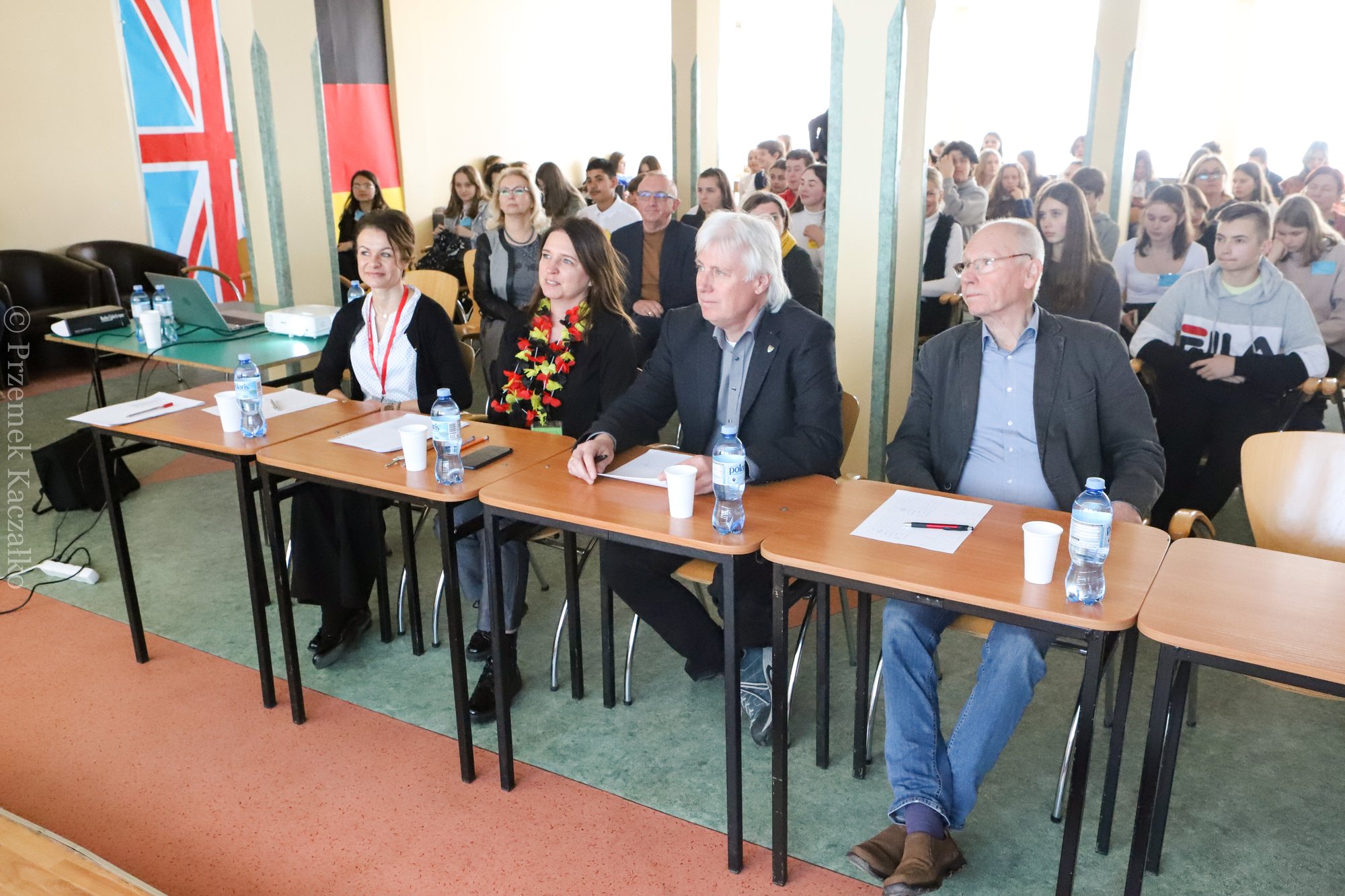 po-angielsku-oraz-po-niemiecku-w-zsoit-113686