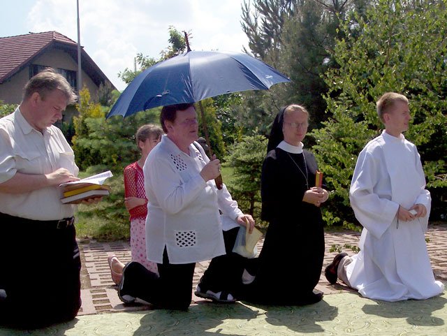 wiara-w-cieniu-strajku-11375