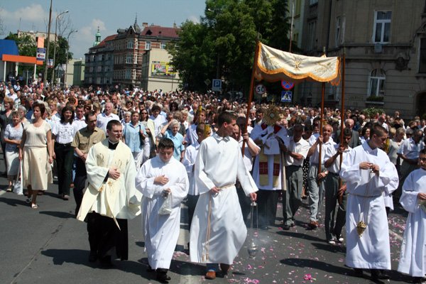 wiara-w-cieniu-strajku-11375