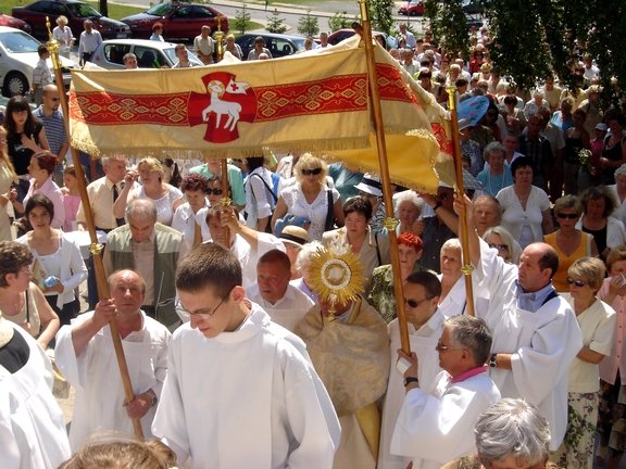 wiara-w-cieniu-strajku-11375