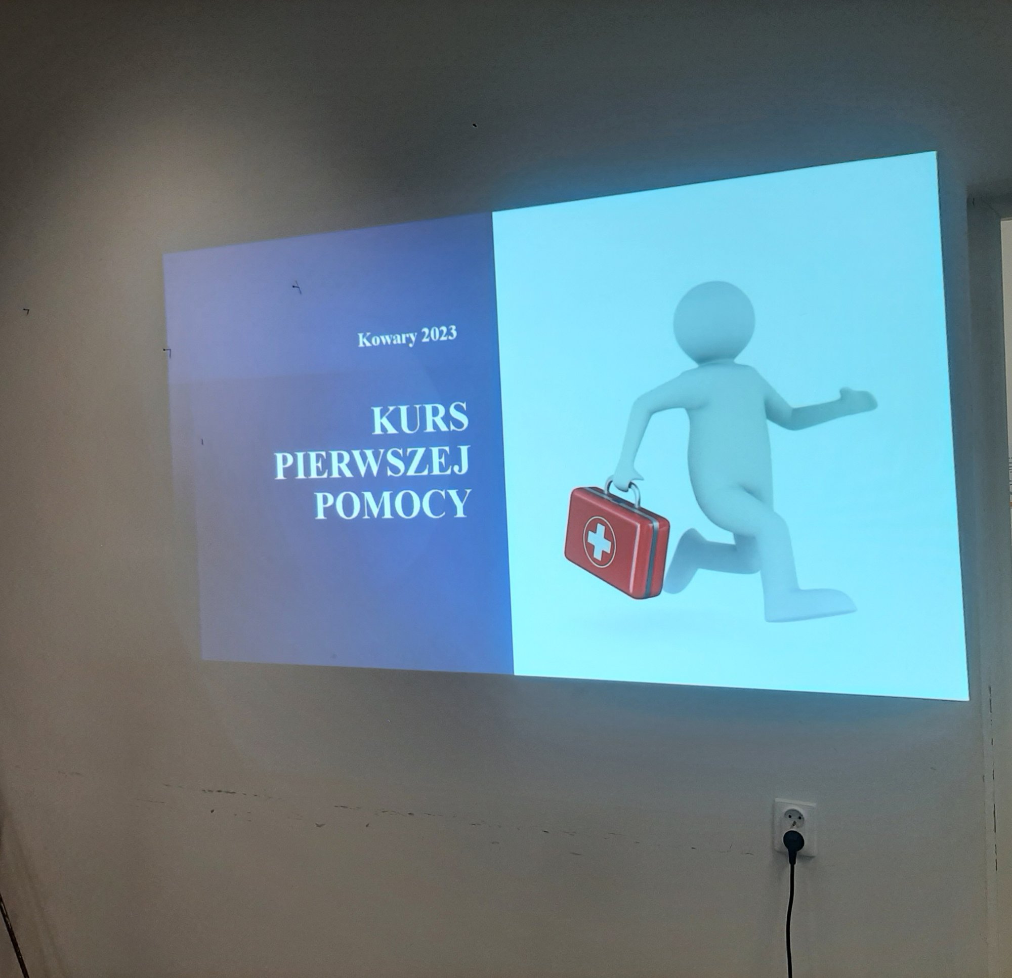 seniorzy-i-pierwsza-pomoc-113821