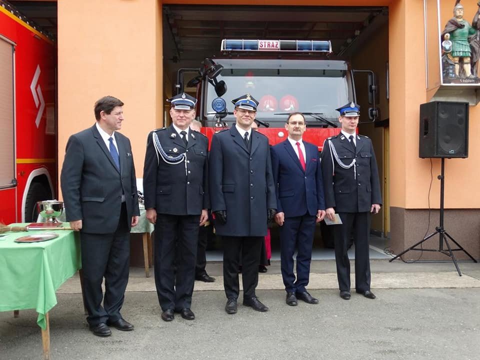 przekazanie-nowego-wozu-strazackiego-113906