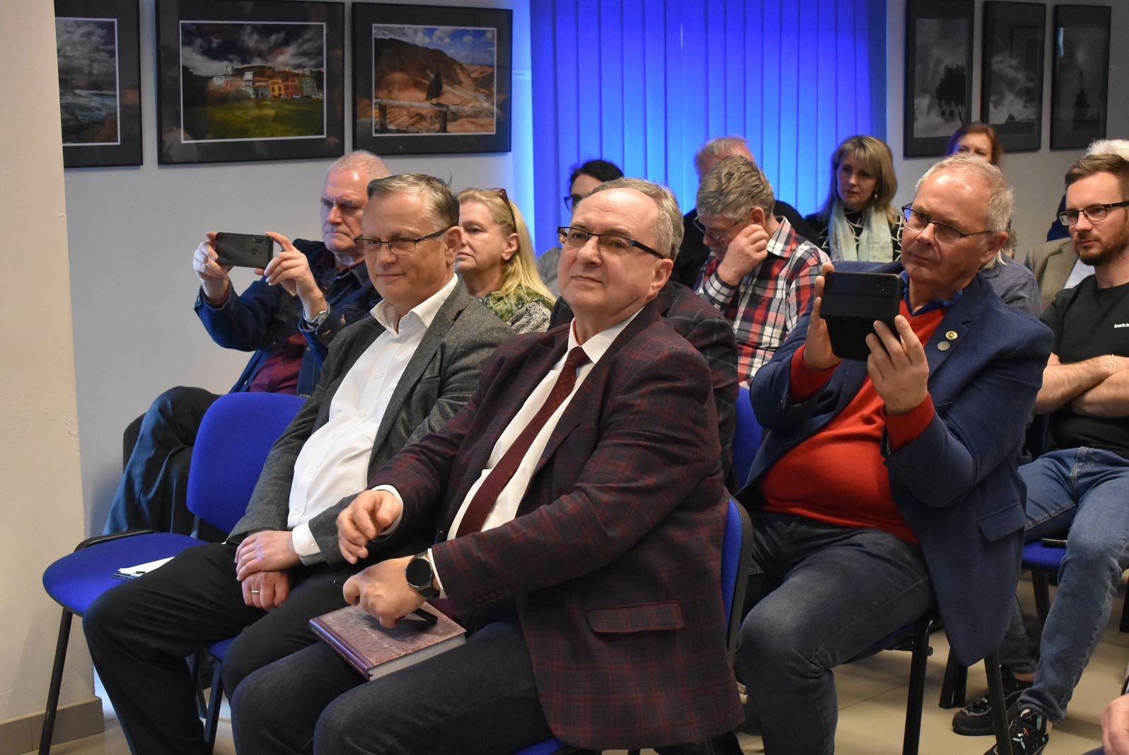 promocja-ksiazki-o-jeleniogorskich-kulinariach-114037