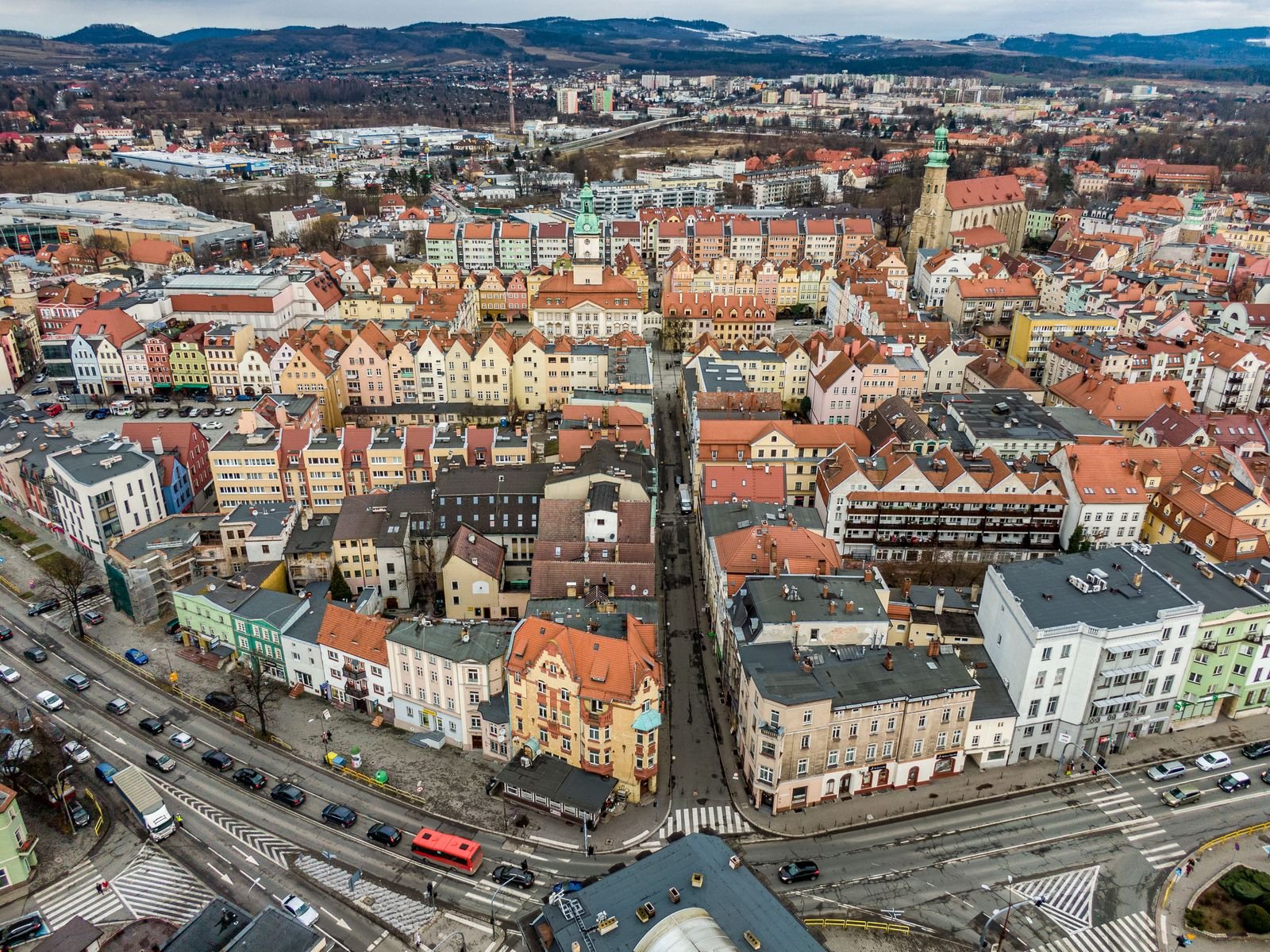 ciemnosci-w-centrum-114098