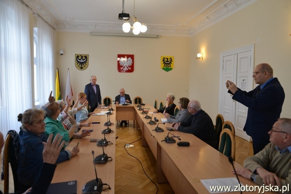 nowy-stary-przewodniczacy-114108