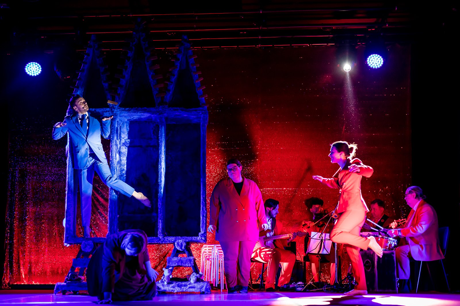 wielki-sukces-teatru-odnalezionego-114276