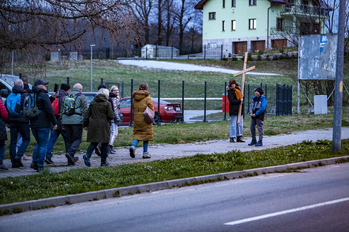 nocna-droga-krzyzowa-114281