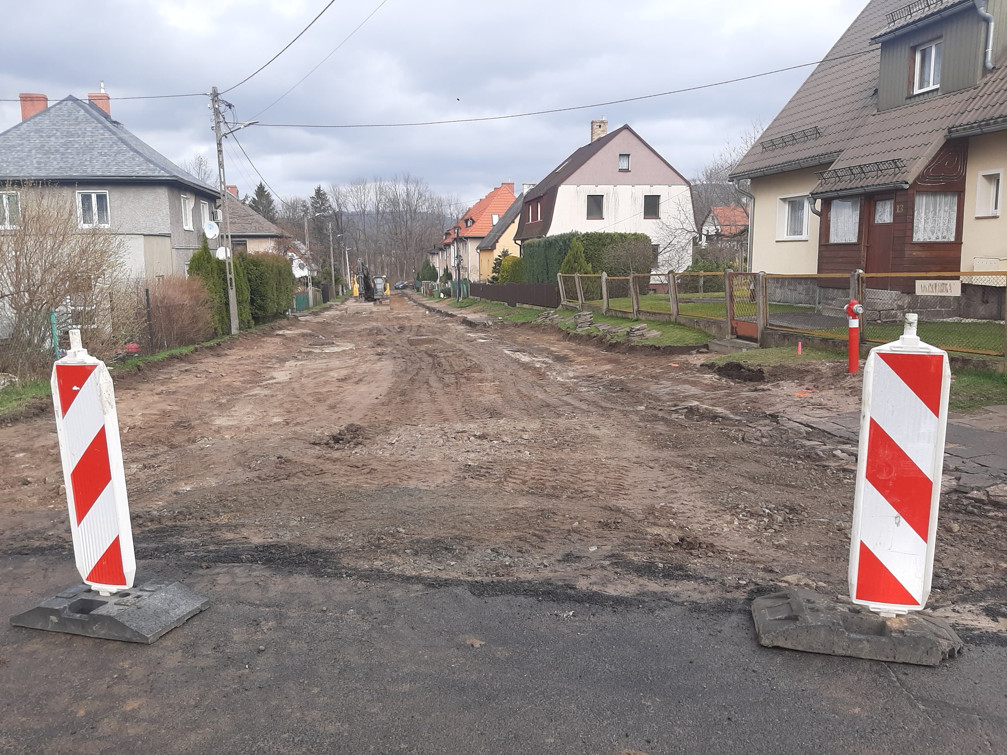 ruszy-remont-izerskiej-114288