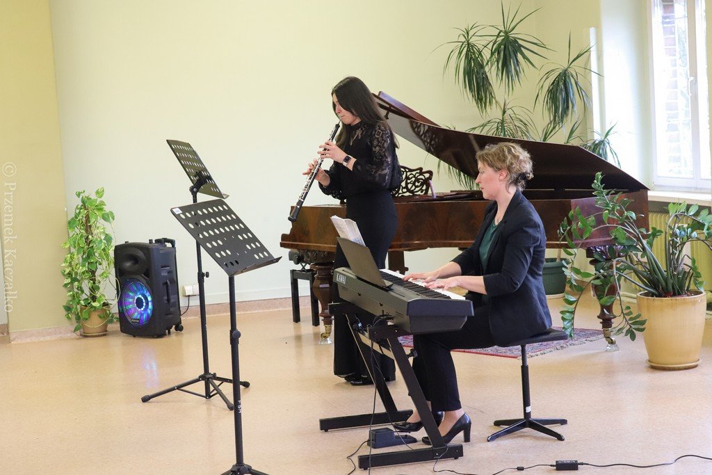 muzyka-klasyczna-w-galerii-karkonoskiej-114345