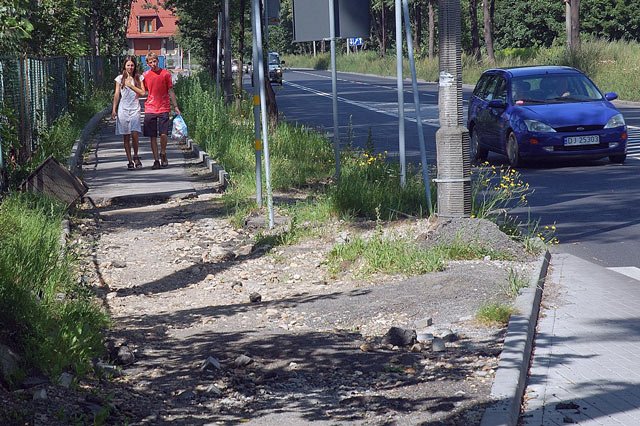Remont niedokończony. Ekipy drogowców