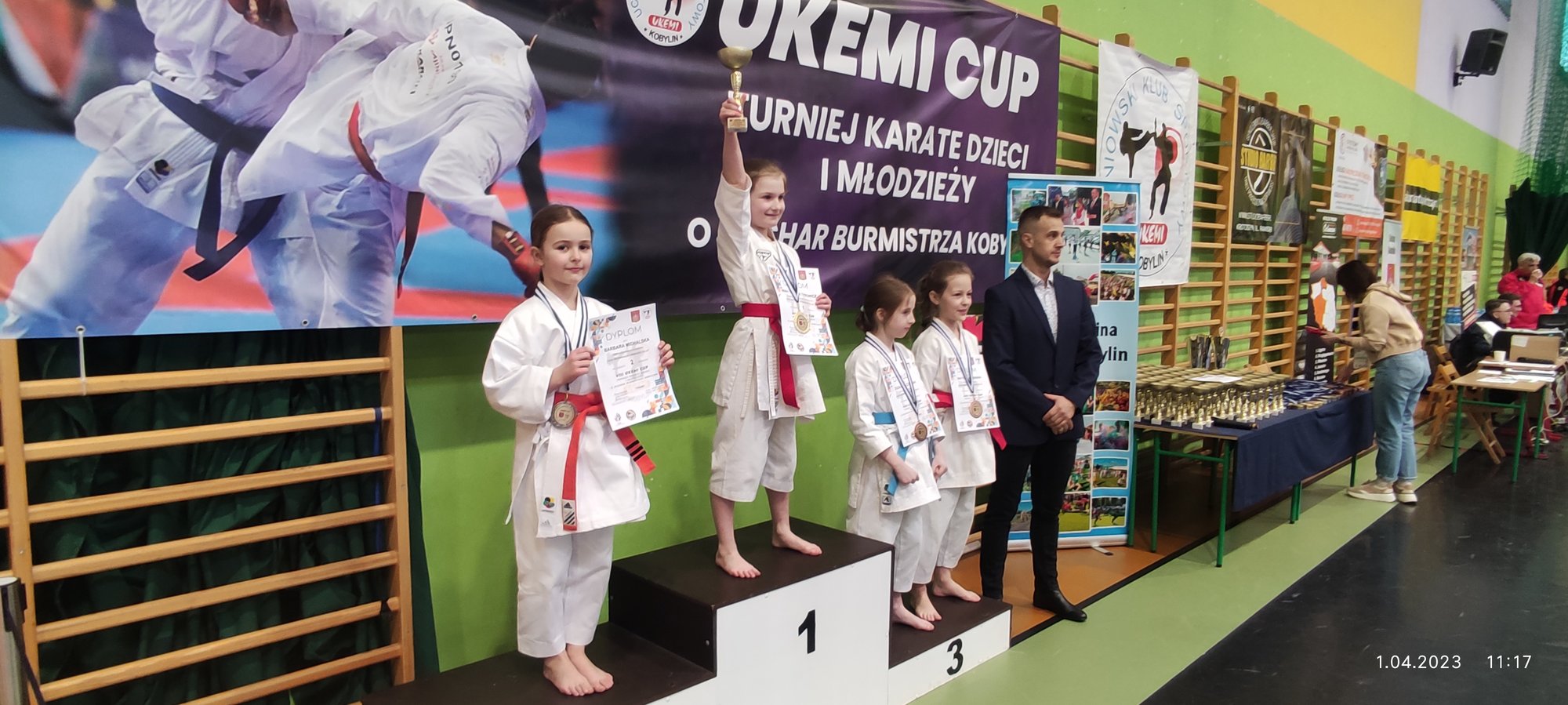 worek-medali-zawodnikow-kkks-114378