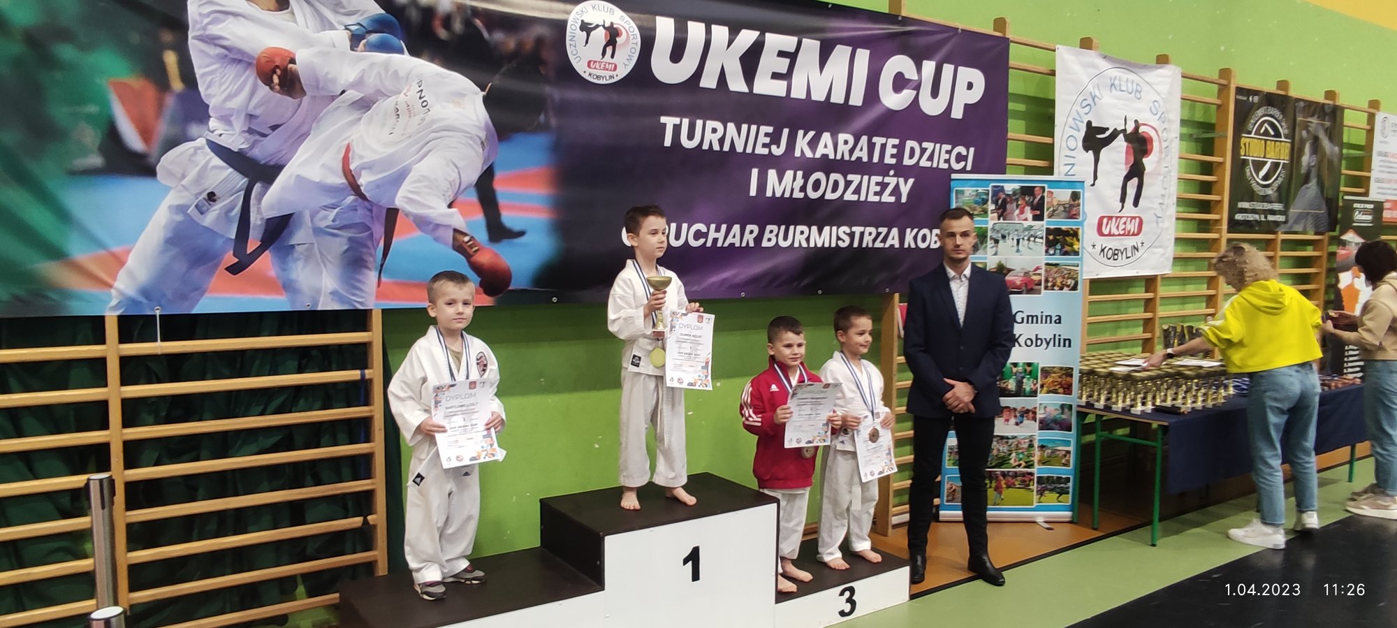 worek-medali-zawodnikow-kkks-114378