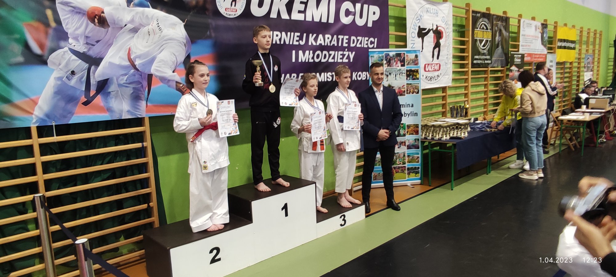worek-medali-zawodnikow-kkks-114378