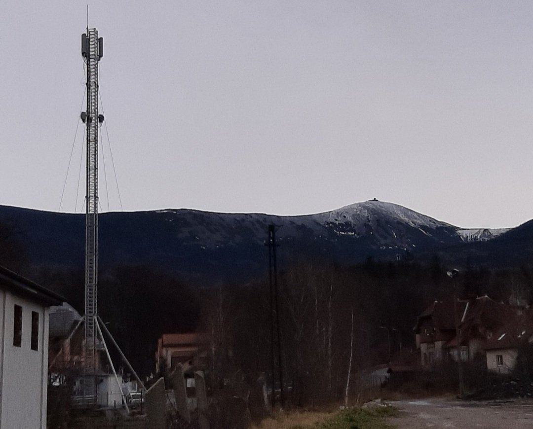 maszt-jeszcze-postoi-114389