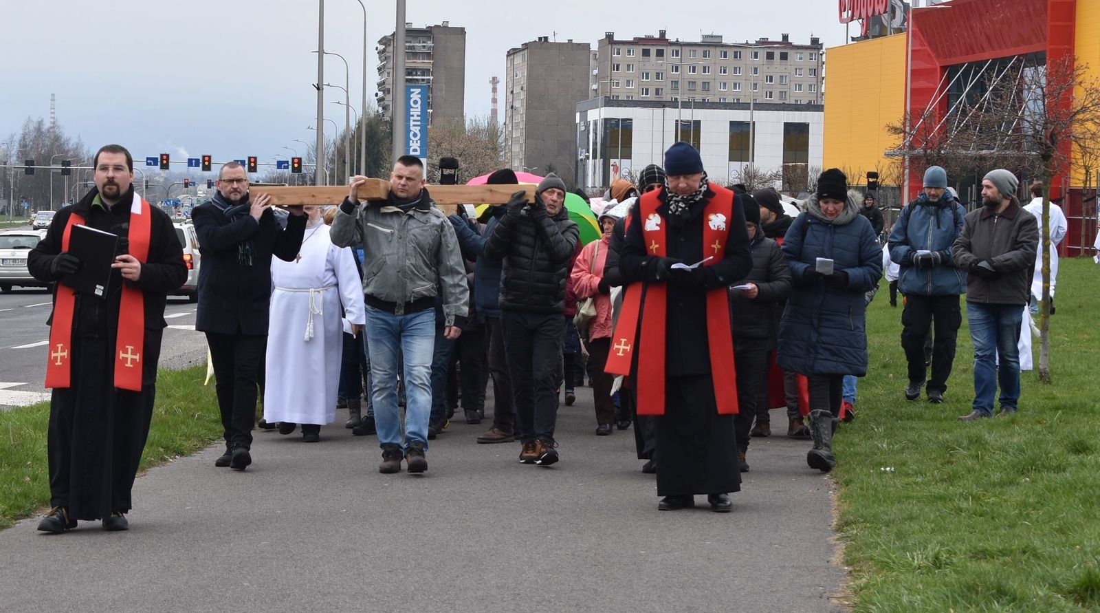 droga-krzyzowa-do-krzyza-milenijnego-114464