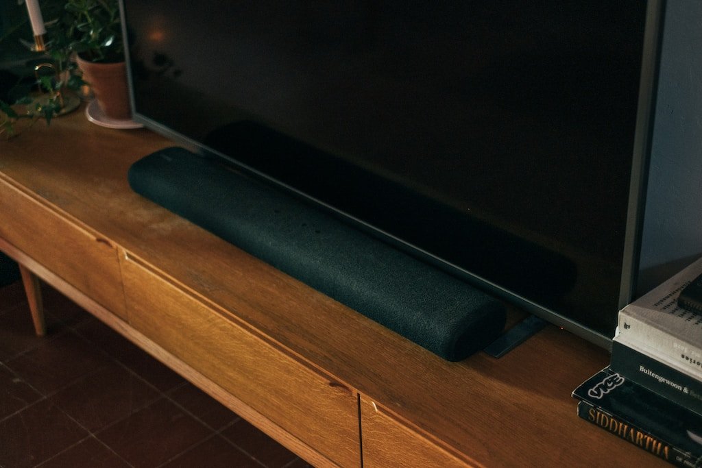 co-wybrac-do-telewizora-kompaktowy-soundbar-czy-power-audio-114573