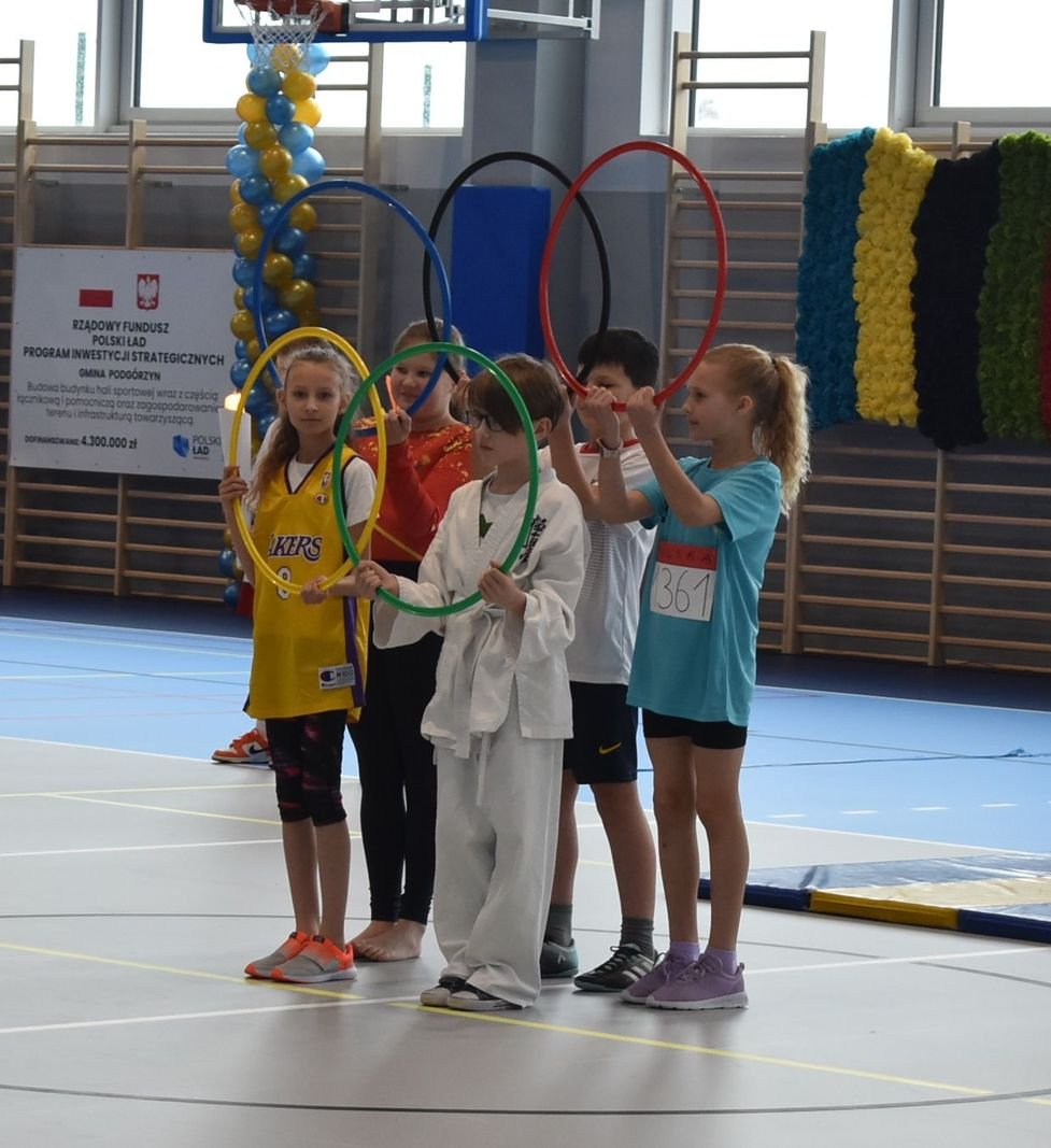 otwarcie-imponujacej-hali-sportowej-w-podgorzynie-114595