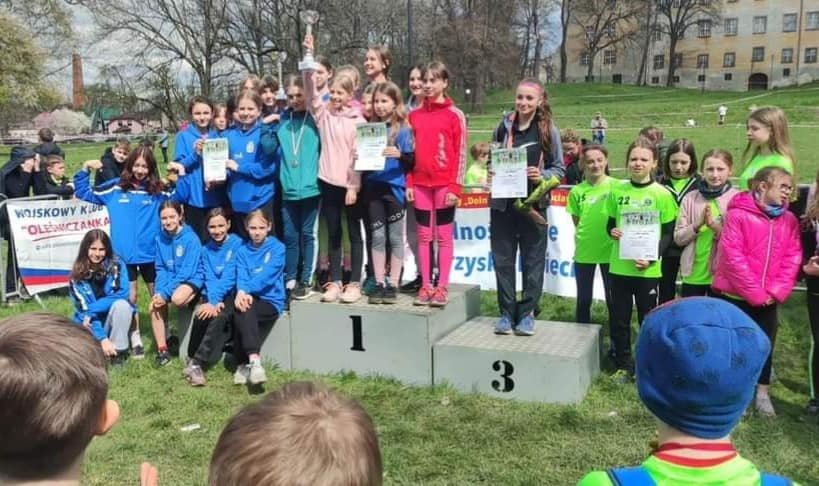 modzi-na-podium-114631