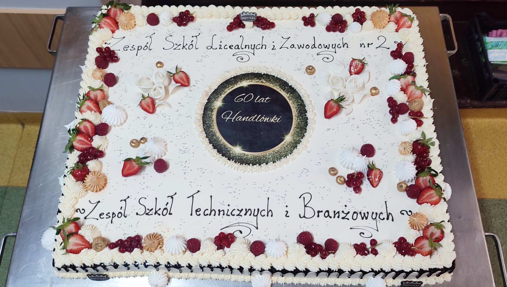 szesc-dekad-ksztacenia-zawodowego-w-handlowce-114740