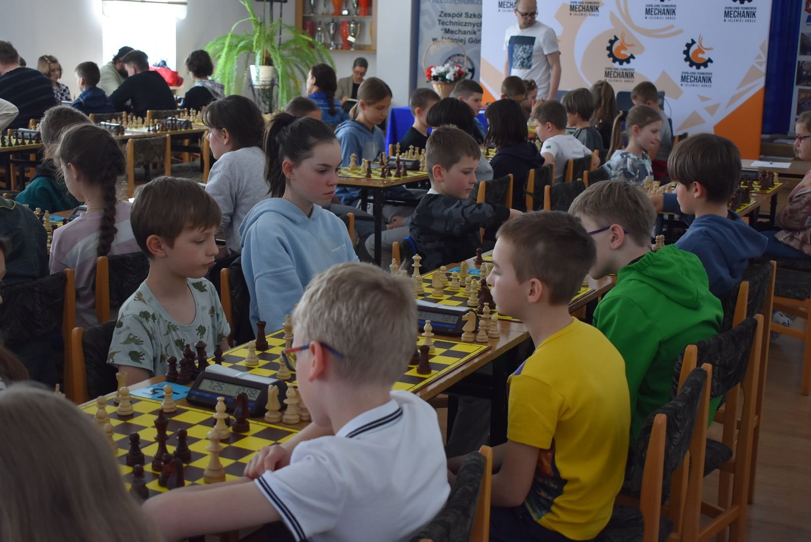 wiosenny-turniej-szachowy-w-mechaniku-114809