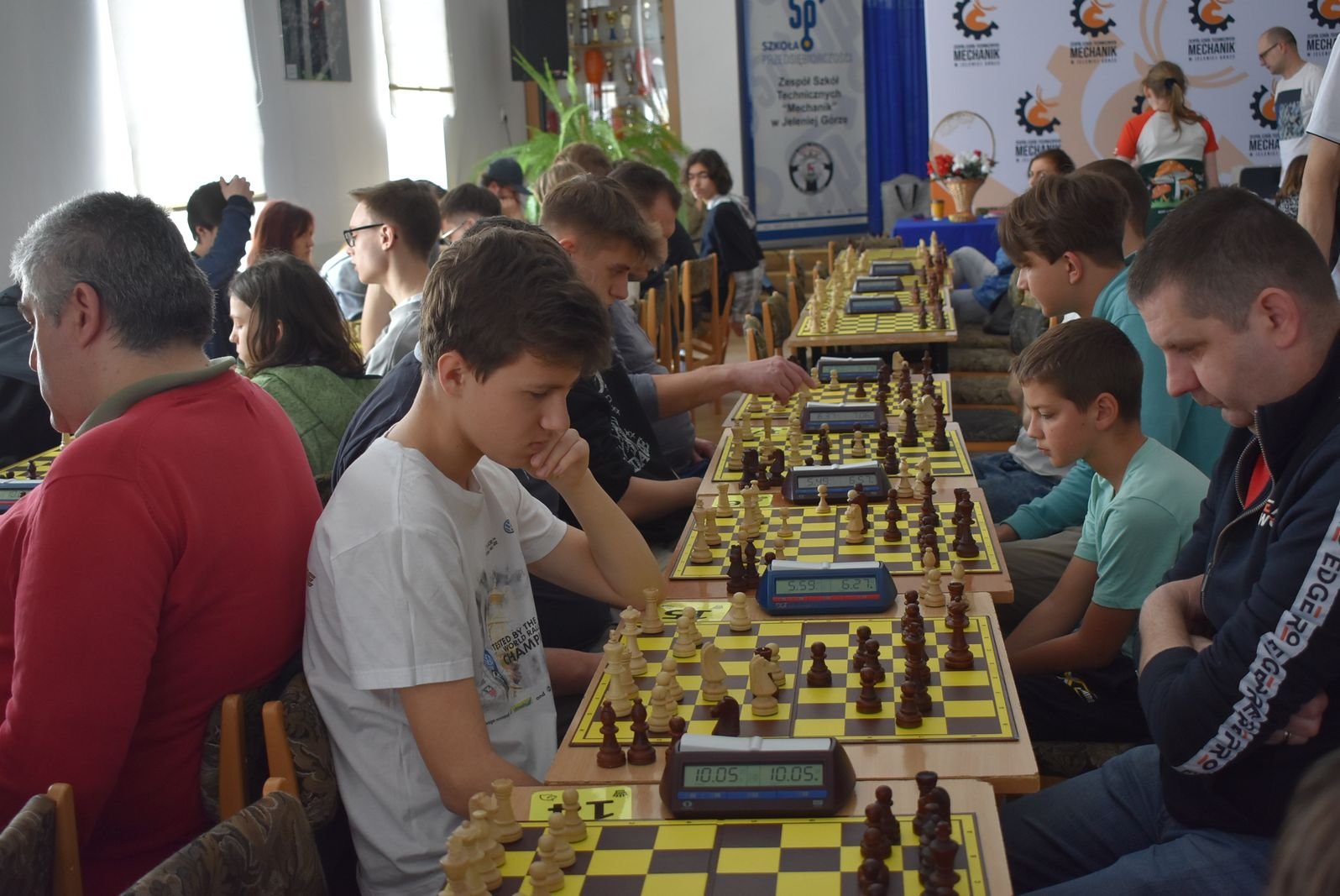 wiosenny-turniej-szachowy-w-mechaniku-114809