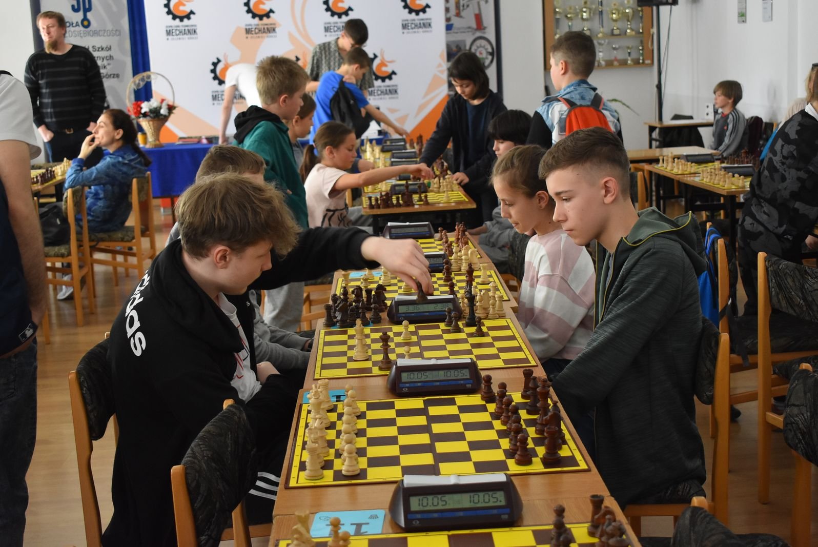 wiosenny-turniej-szachowy-w-mechaniku-114809