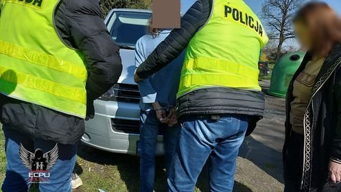 tak-dziaaja-owcy-pedofili-114880