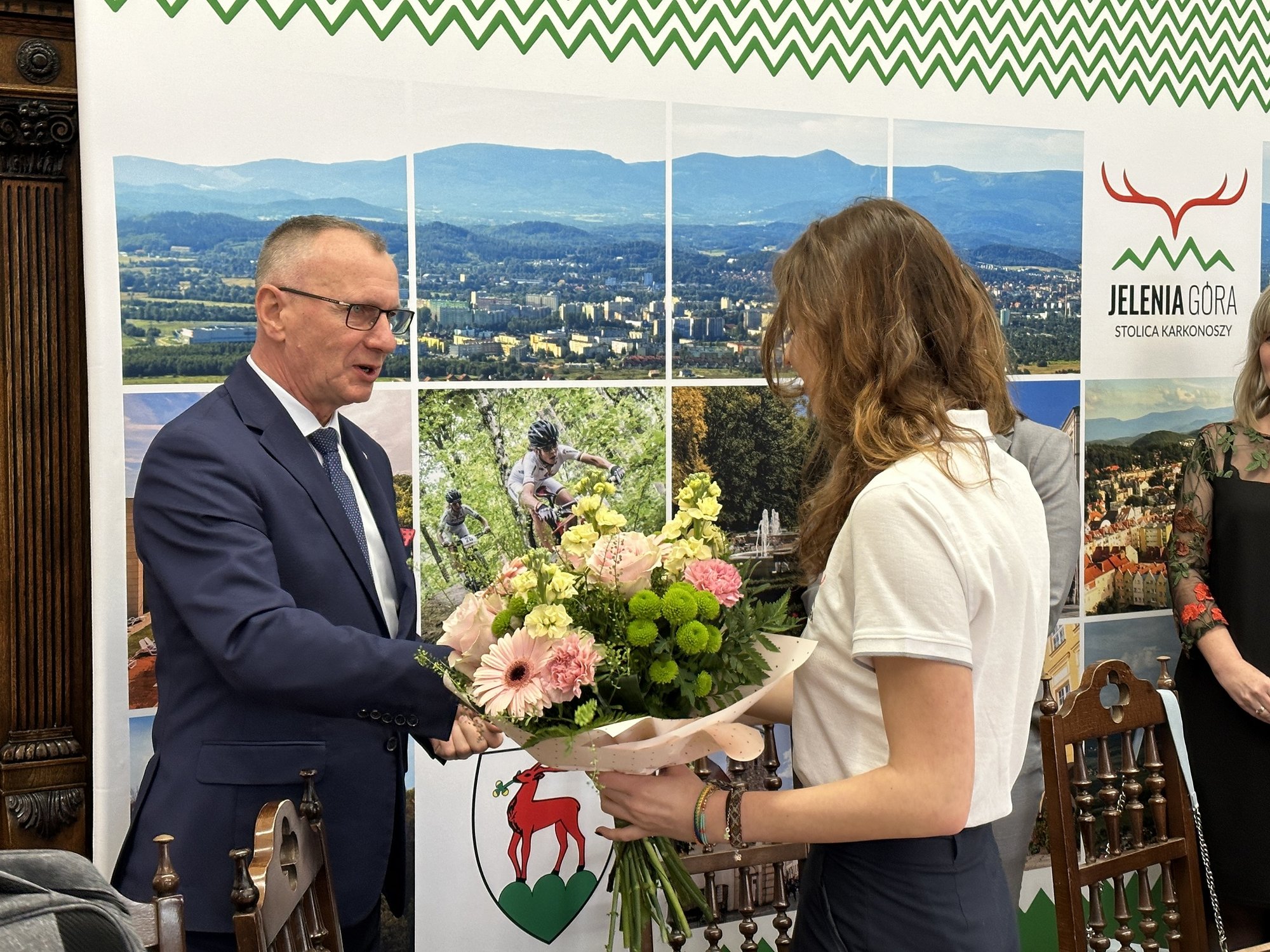 sukces-uczennicy-ekonoma-dostrzezony-114887