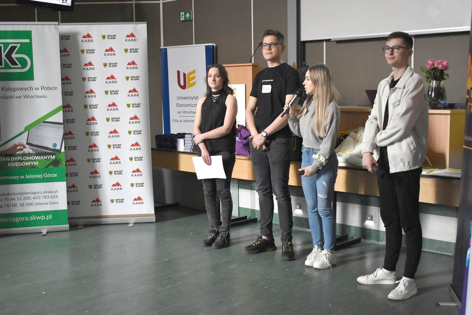 unikatowe-warsztaty-w-jeleniogorskiej-filii-uewr-114922