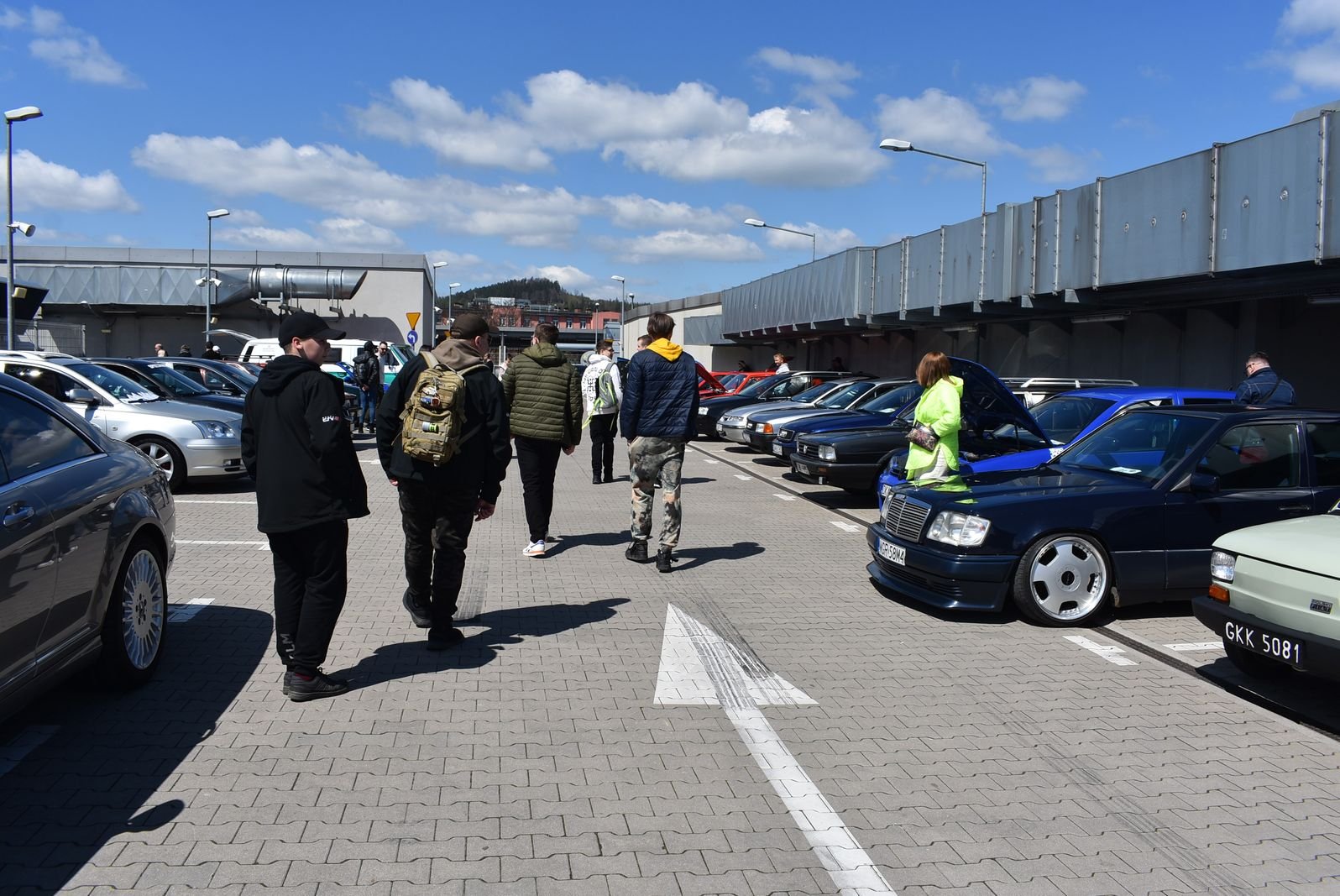 zlot-motoryzacyjnych-youngtimerow-114952