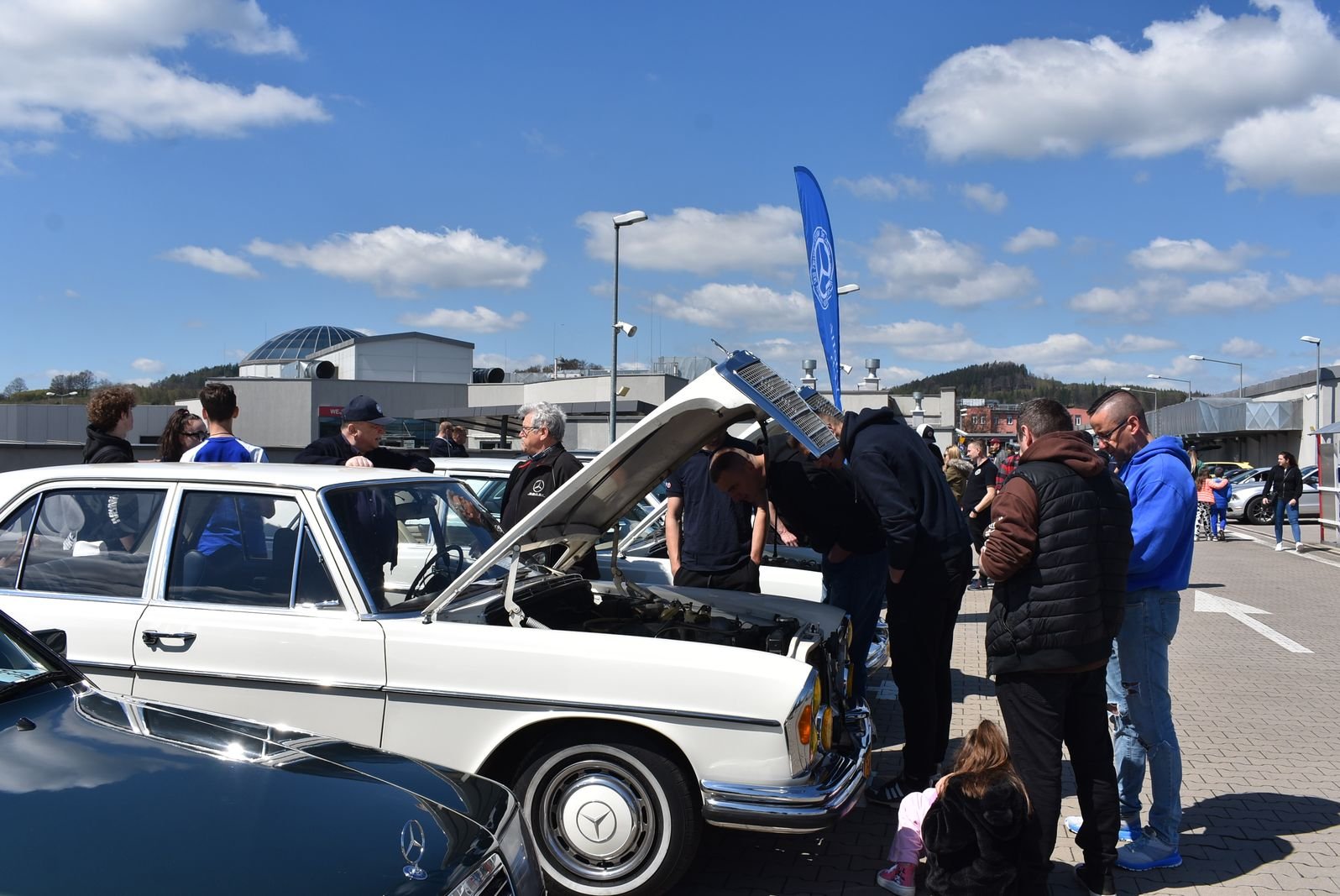 zlot-motoryzacyjnych-youngtimerow-114952